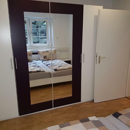 Wohnen Im Souterrain Einer Villa ヘルデッケ エクステリア 写真